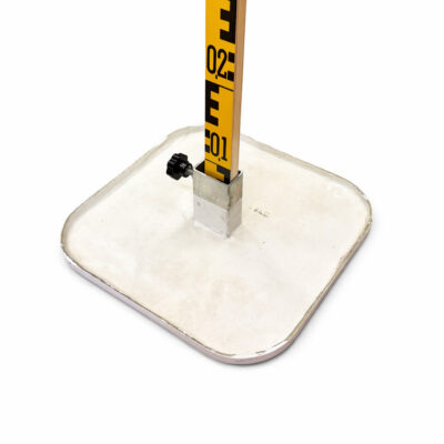 Støpeplate i glassfiber 30x30 cm for nivellering på mykt underlag