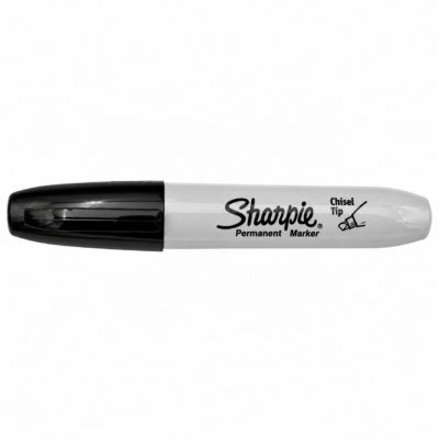 Sharpie Pro permanent merketusj med meiselformet skråspiss og sort vannfast blekk, selges i pakke à 12 stk.
