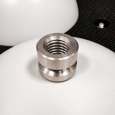 Sett med 3 stk 3D referansekuler Ø200 mm for laserscanning levert i aluminiumskoffert med magneter og overganger.