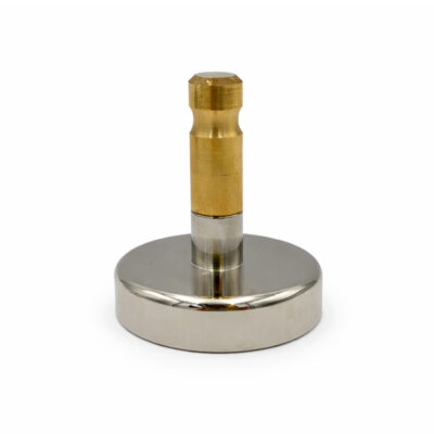 Kompakt magnetfeste med Leica-topp og 81 kg løftekraft for montering av prisme på metallflater