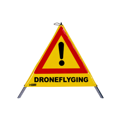 Varseltrekant DRONEFLYGING med utropstegn, 75 cm høy og synlig på alle tre sider