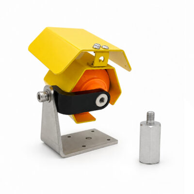 Monitoreringsprisme Ø62 mm med justerbar veggbrakett og gult regntak, tilsvarende Trimble 58008042.